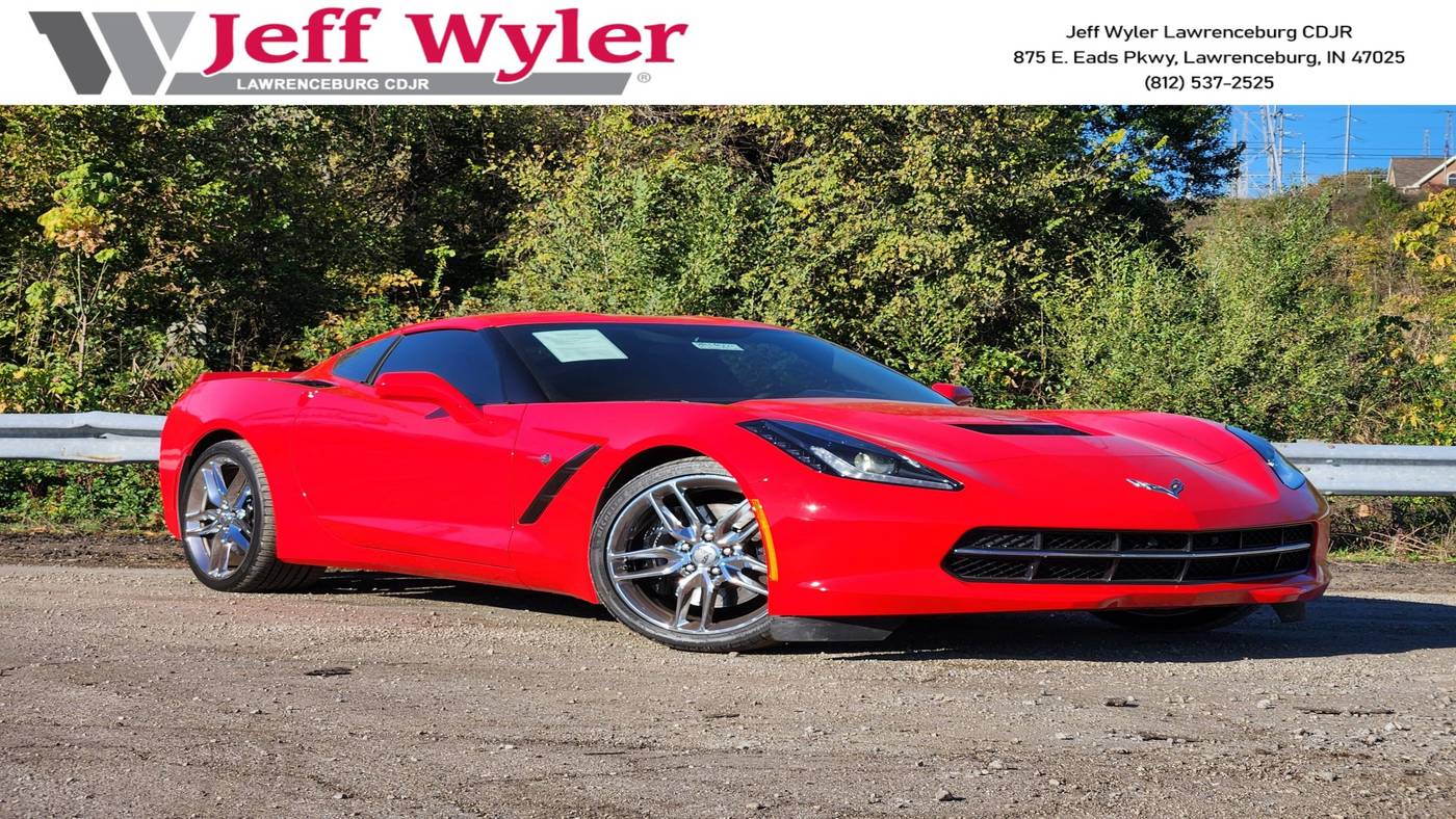 2015 Chevrolet Corvette Z51 2LT — Coupe — 10,681 mi — Lawrenceburg, IN