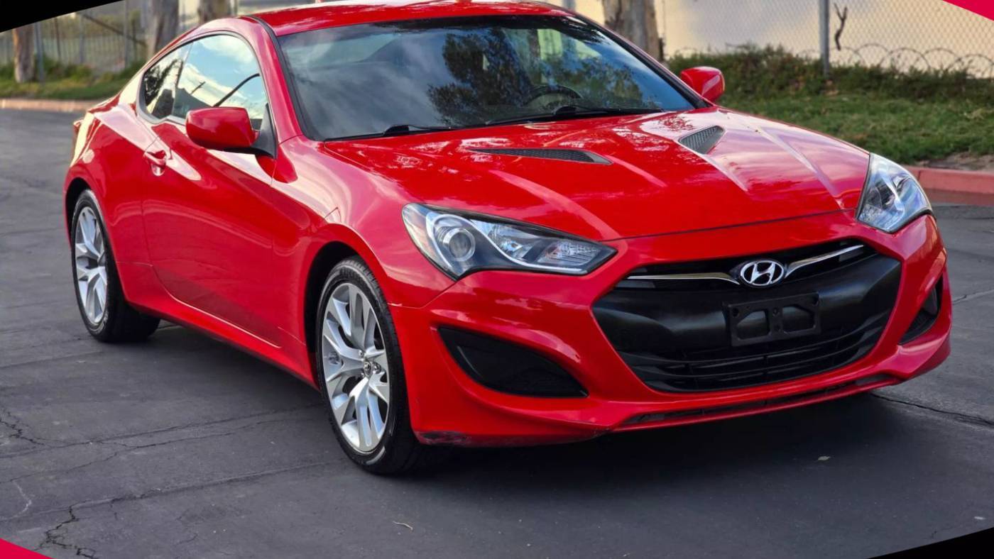 2013 Hyundai Genesis Coupe 2.0T — Coupe — 82,494 mi — Corona, CA