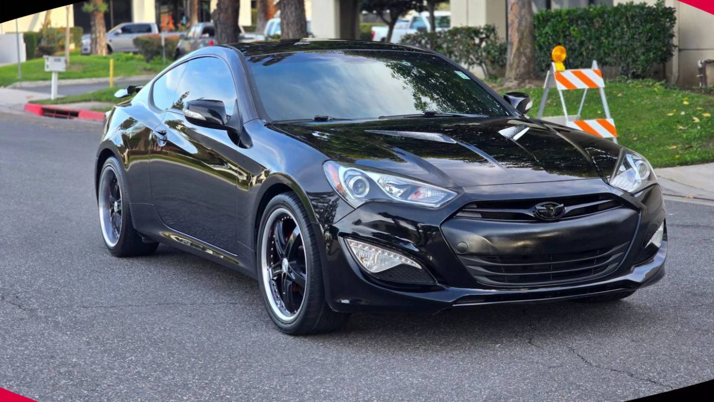 2015 Hyundai Genesis Coupe 3.8 Ultimate — Coupe — 81,892 mi — Corona, CA