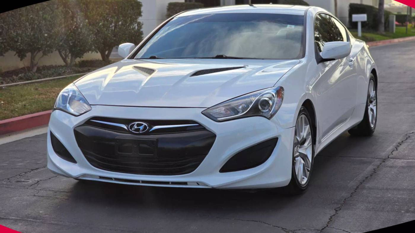 2013 Hyundai Genesis Coupe 2.0T Premium — Coupe — 72,563 mi — Corona, CA