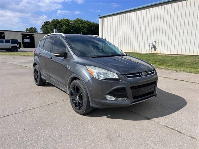 2016 Ford Escape Titanium — SUV — 130,466 mi — Cape Girardeau, MO
