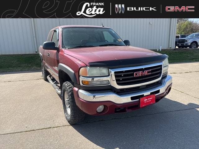2004 GMC Sierra 2500 SLT — Pickup Truck — 163,000 mi — Cape Girardeau, MO