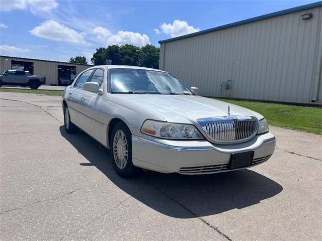 2006 Lincoln Town Car Signature Limited — Sedan — 126,617 mi — Cape Girardeau, MO