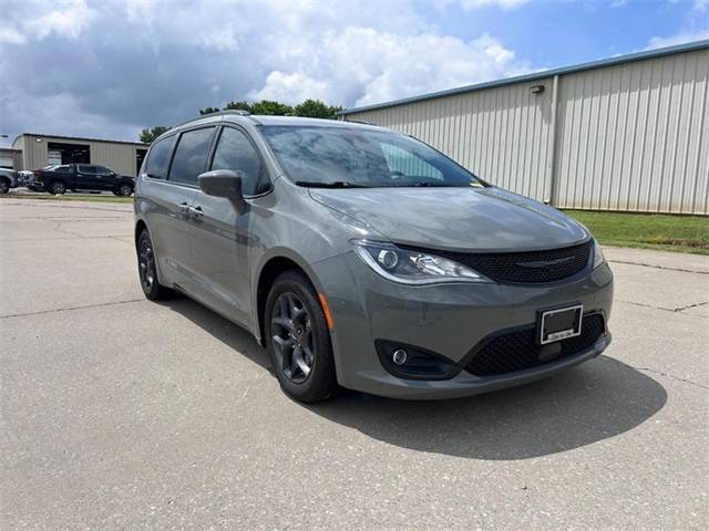 2020 Chrysler Pacifica Touring L Plus — Minivan — 75,414 mi — Cape Girardeau, MO