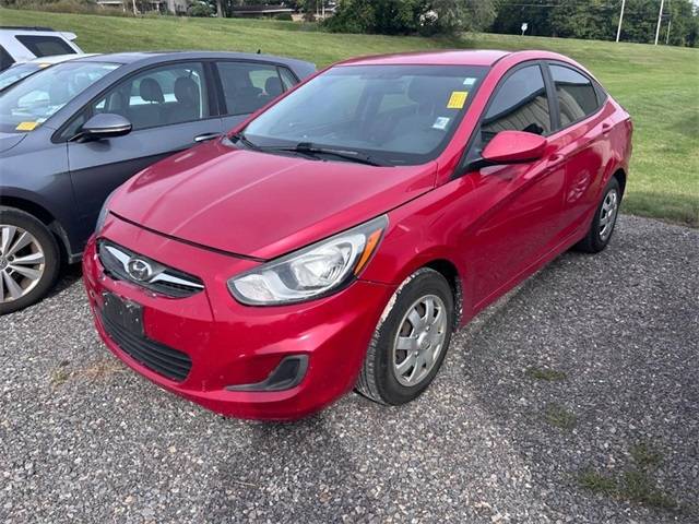 2014 Hyundai Accent GLS — Sedan — 135,396 mi — Cape Girardeau, MO