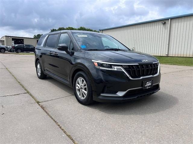 2024 Kia Carnival LXS — Minivan — 81,101 mi — Cape Girardeau, MO