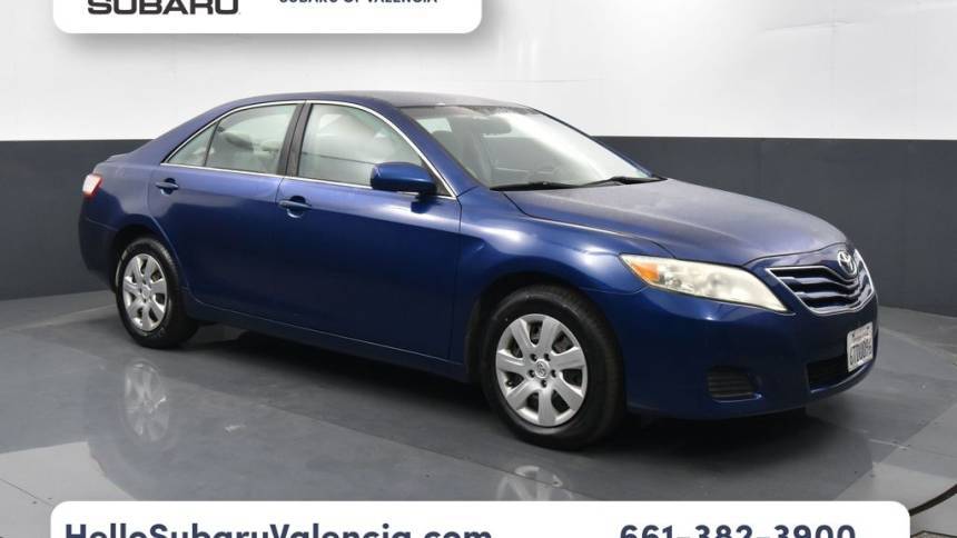 2011 Toyota Camry LE V6 — Sedan — 115,027 mi — Santa Clarita, CA