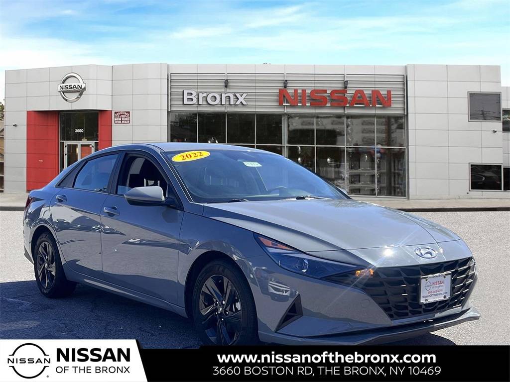 2022 Hyundai Elantra SEL — Sedan — 10,400 mi — The Bronx, NY