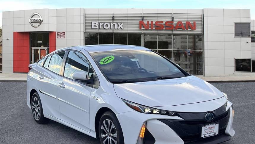 2021 Toyota Prius Prime LE — Hatchback — 43,033 mi — The Bronx, NY