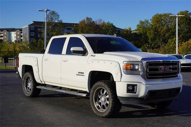2015 GMC Sierra 1500 SLE — Pickup Truck — 121,912 mi — Florence, KY