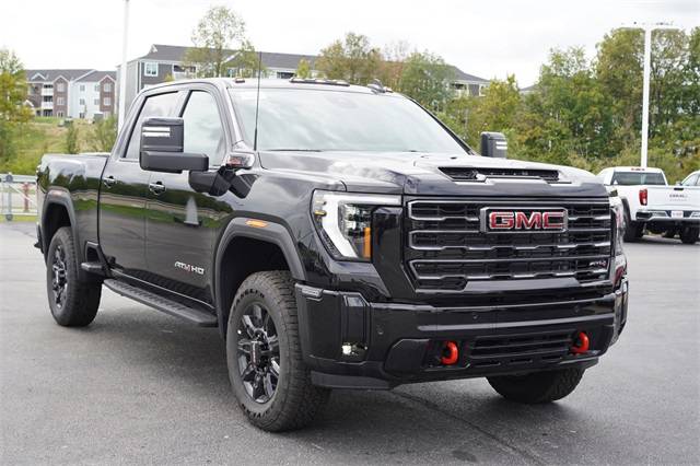 2025 GMC Sierra 2500HD AT4