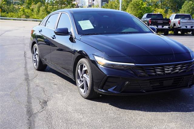 2024 Hyundai Elantra SEL — Sedan — 10,108 mi — Florence, KY