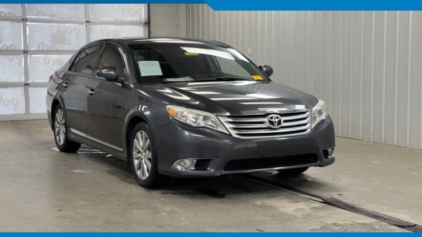 2012 Toyota Avalon Limited — Sedan — 95,105 mi — Frankfort, KY