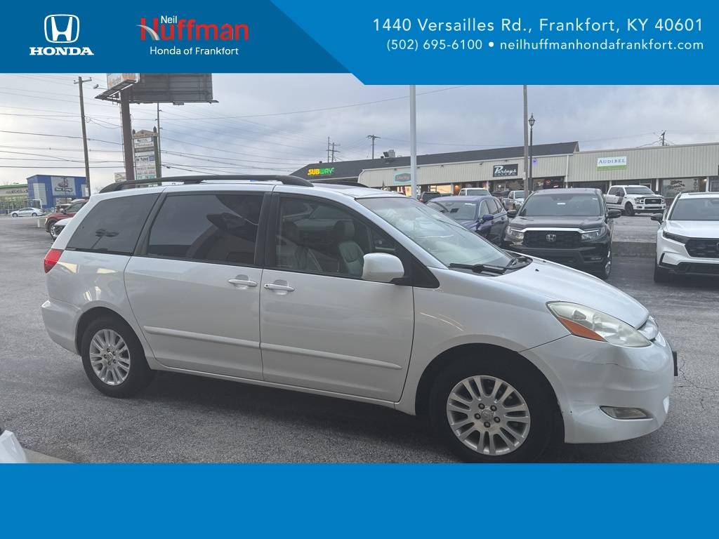 2007 Toyota Sienna XLE — Minivan — 196,531 mi — Frankfort, KY