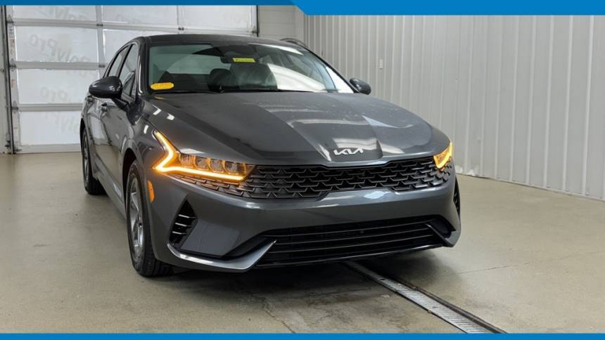 2022 Kia K5 LXS — Sedan — 43,432 mi — Frankfort, KY