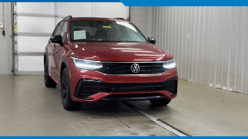 2024 Volkswagen Tiguan SE R-Line Black — SUV — 7,676 mi — Frankfort, KY
