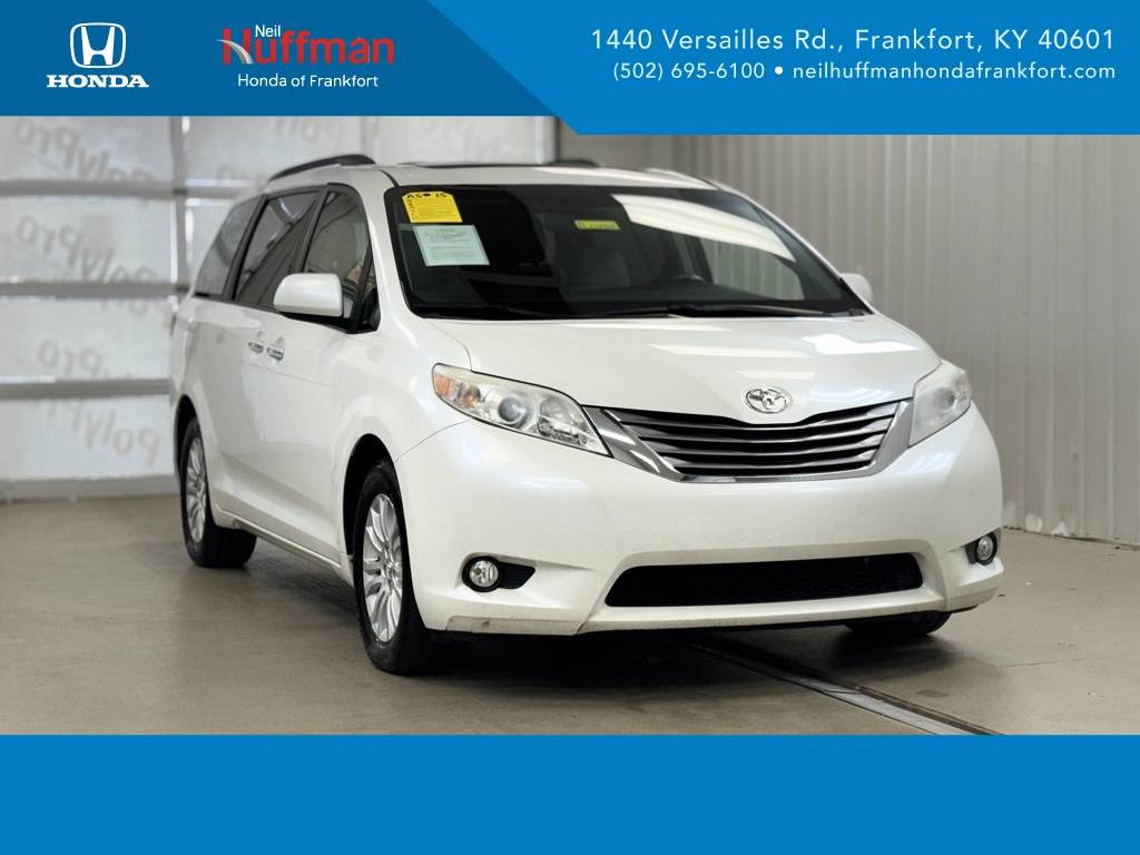 2017 Toyota Sienna L — Minivan — 199,986 mi — Frankfort, KY