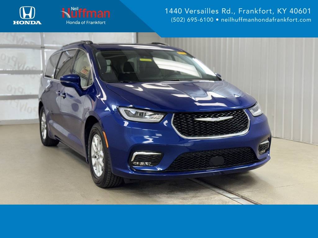 2021 Chrysler Pacifica Touring L — Minivan — 68,011 mi — Frankfort, KY