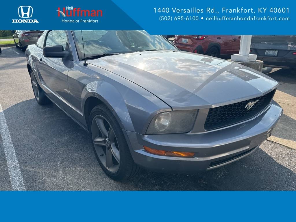 2006 Ford Mustang Base — Coupe — 114,839 mi — Frankfort, KY