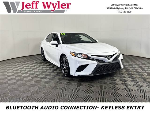 2019 Toyota Camry SE — Sedan — 55,205 mi — Fairfield, OH