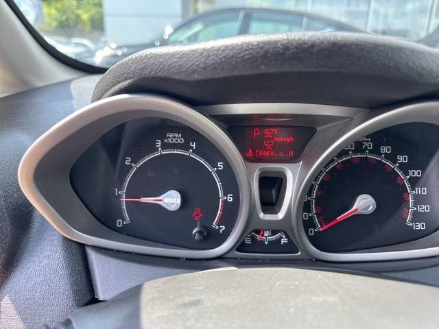 2013 Ford Fiesta SE — Hatchback — 77,131 mi — Fairfield, OH