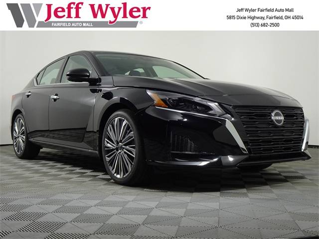 2025 Nissan Altima SL — Sedan — 7,207 mi — Fairfield, OH