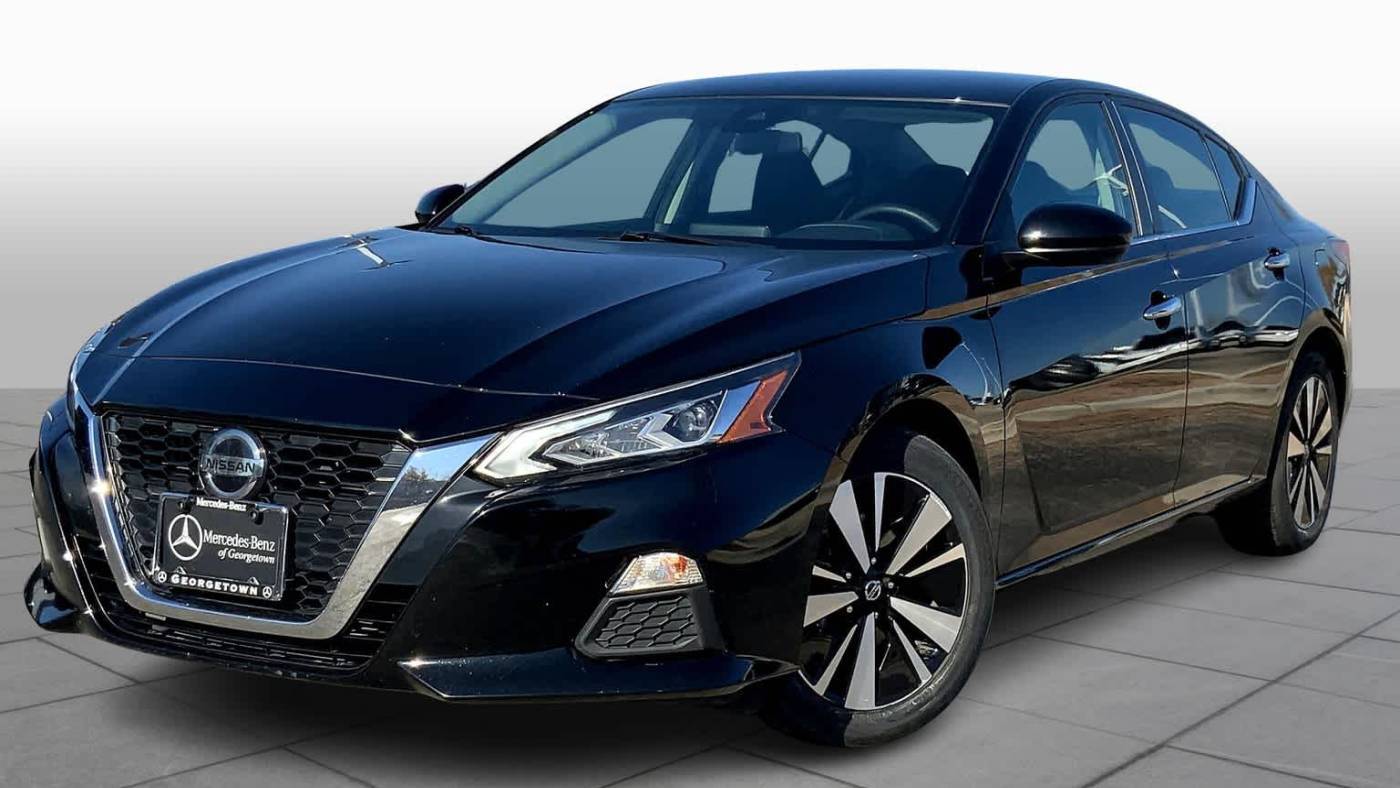 2022 Nissan Altima SV — Sedan — 52,474 mi — Georgetown, TX