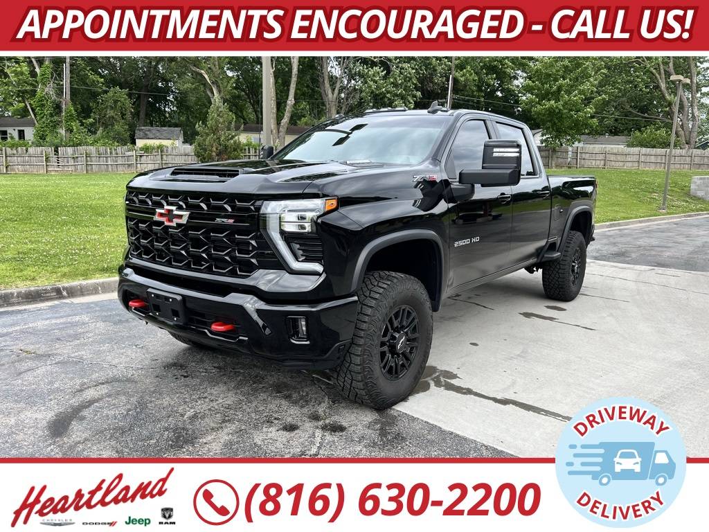 2024 Chevrolet Silverado 2500HD ZR2 — Pickup Truck — 13,451 mi — Excelsior Springs, MO