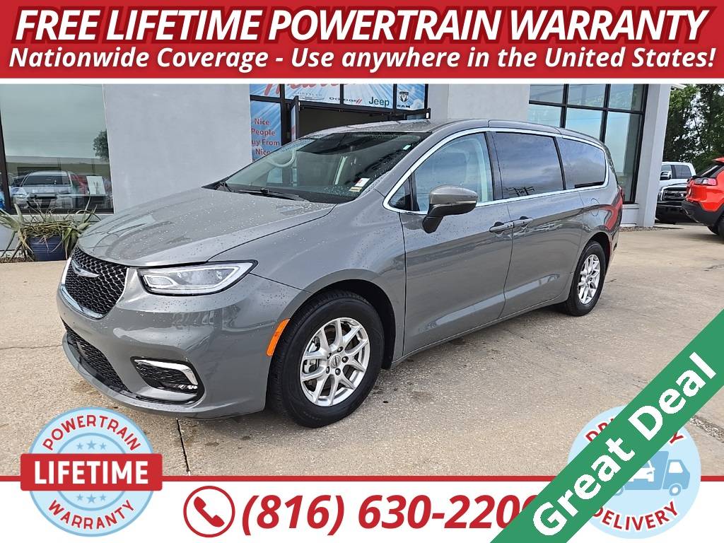 2023 Chrysler Pacifica Touring L — Minivan — 75,347 mi — Excelsior Springs, MO