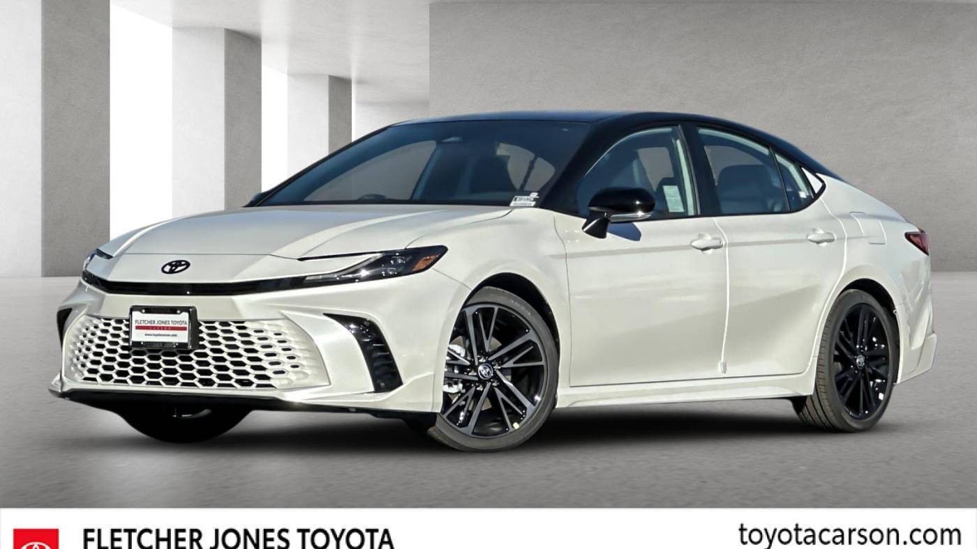 2025 Toyota Camry XSE — Sedan — 350 mi — Carson, CA