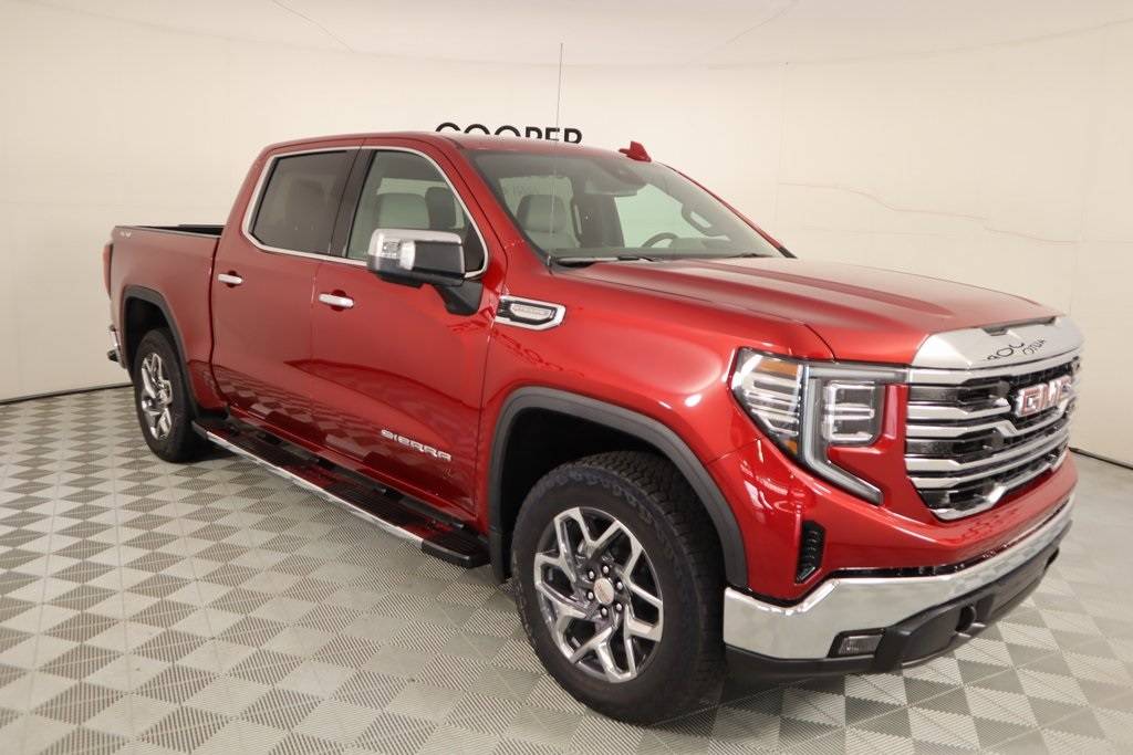 2025 GMC Sierra 1500 SLT — Pickup Truck — 35 mi — Shawnee, OK