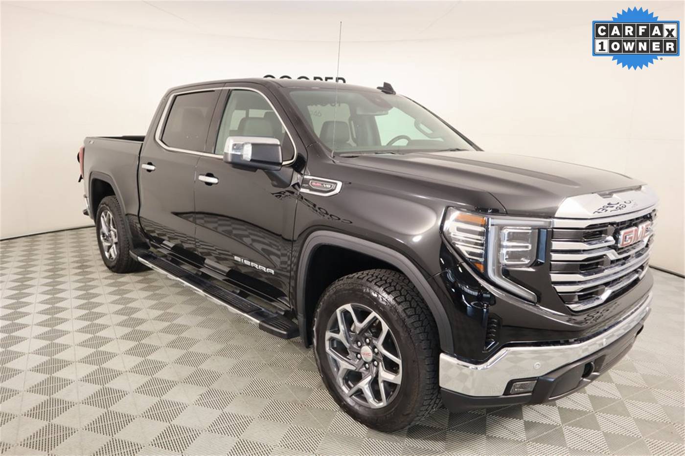 2024 GMC Sierra 1500 SLT — Pickup Truck — 13,193 mi — Shawnee, OK