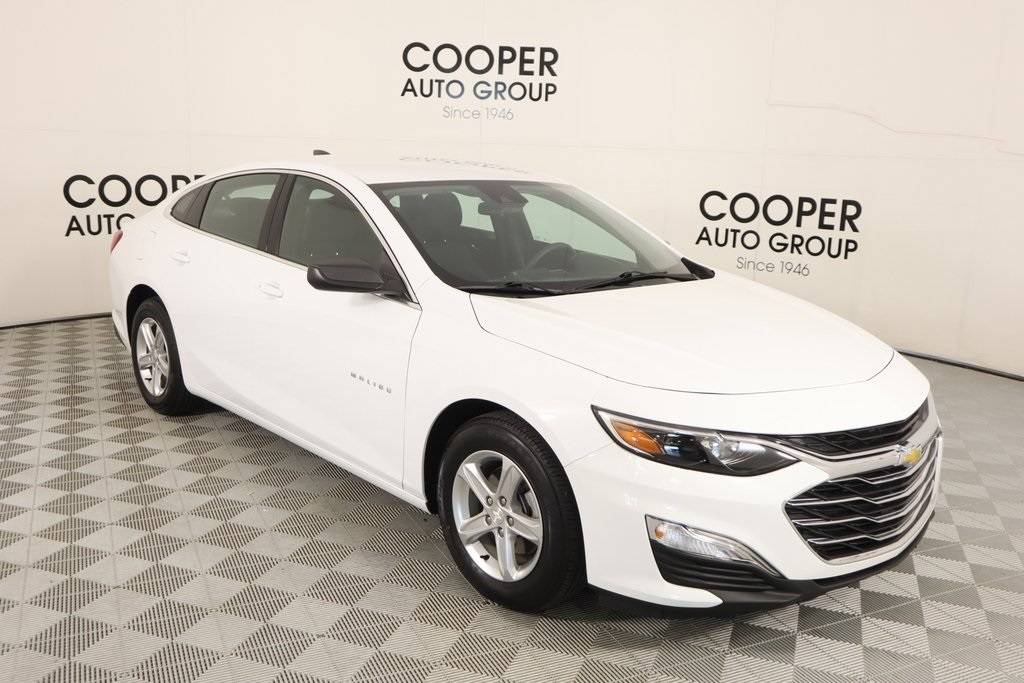 2023 Chevrolet Malibu LS — Sedan — 19,218 mi — Shawnee, OK