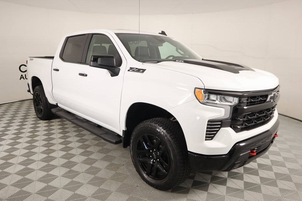 2025 Chevrolet Silverado 1500 LT Trail Boss — Pickup Truck — 4,214 mi — Shawnee, OK