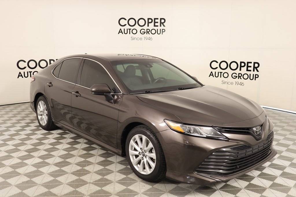 2019 Toyota Camry L — Sedan — 133,372 mi — Shawnee, OK