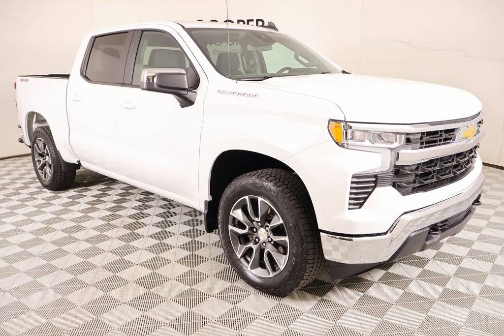 2024 Chevrolet Silverado 1500 LT — Pickup Truck — 32,644 mi — Shawnee, OK