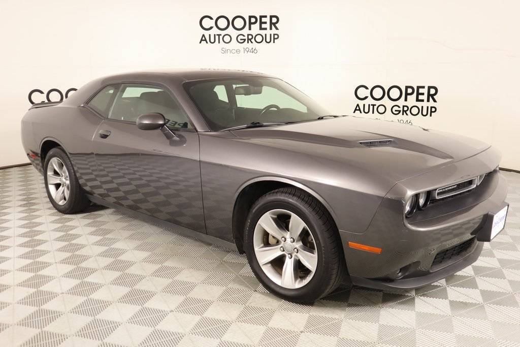 2021 Dodge Challenger SXT — Coupe — 42,301 mi — Shawnee, OK