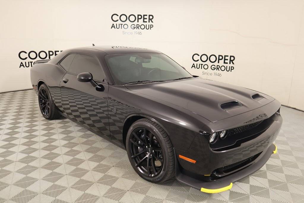 2023 Dodge Challenger SRT Hellcat Jailbreak — Coupe — 722 mi — Shawnee, OK