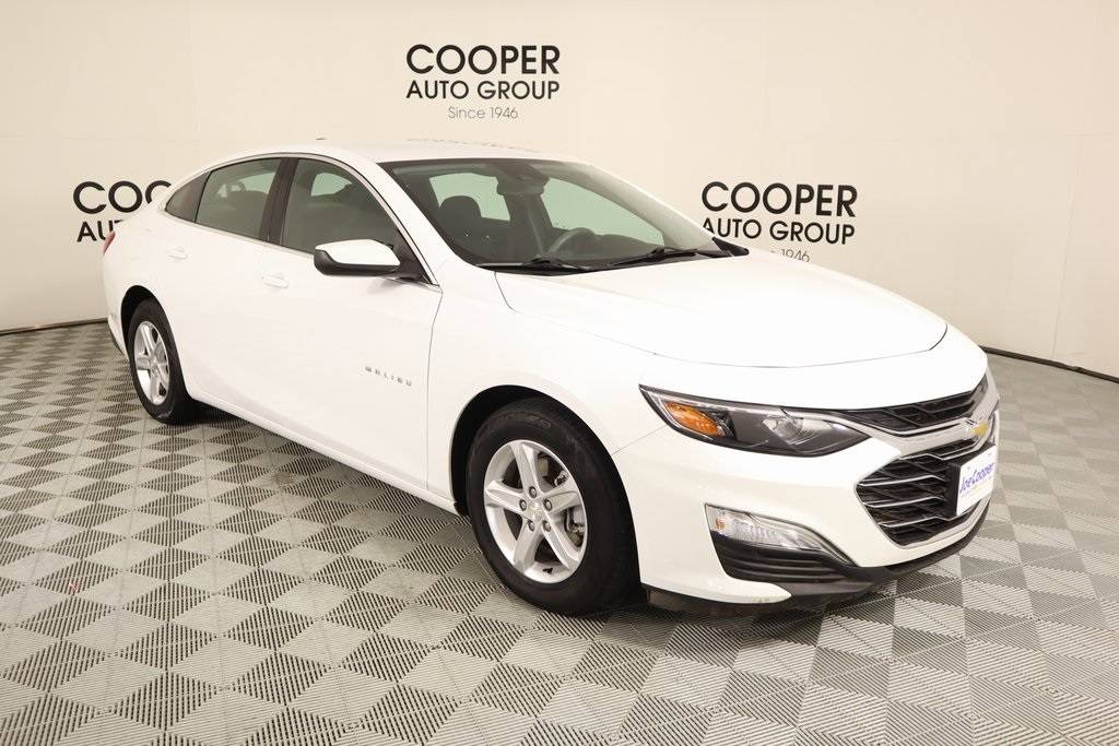 2022 Chevrolet Malibu LS — Sedan — 51,952 mi — Shawnee, OK