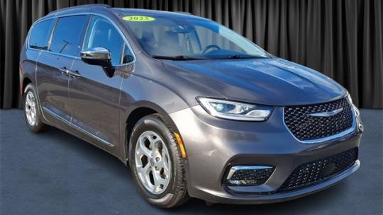2023 Chrysler Pacifica Limited — Minivan — 14,241 mi — Rockaway, NJ