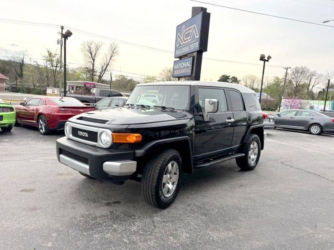 2010 Toyota FJ Cruiser Base — SUV — 171,050 mi — Knoxville, TN