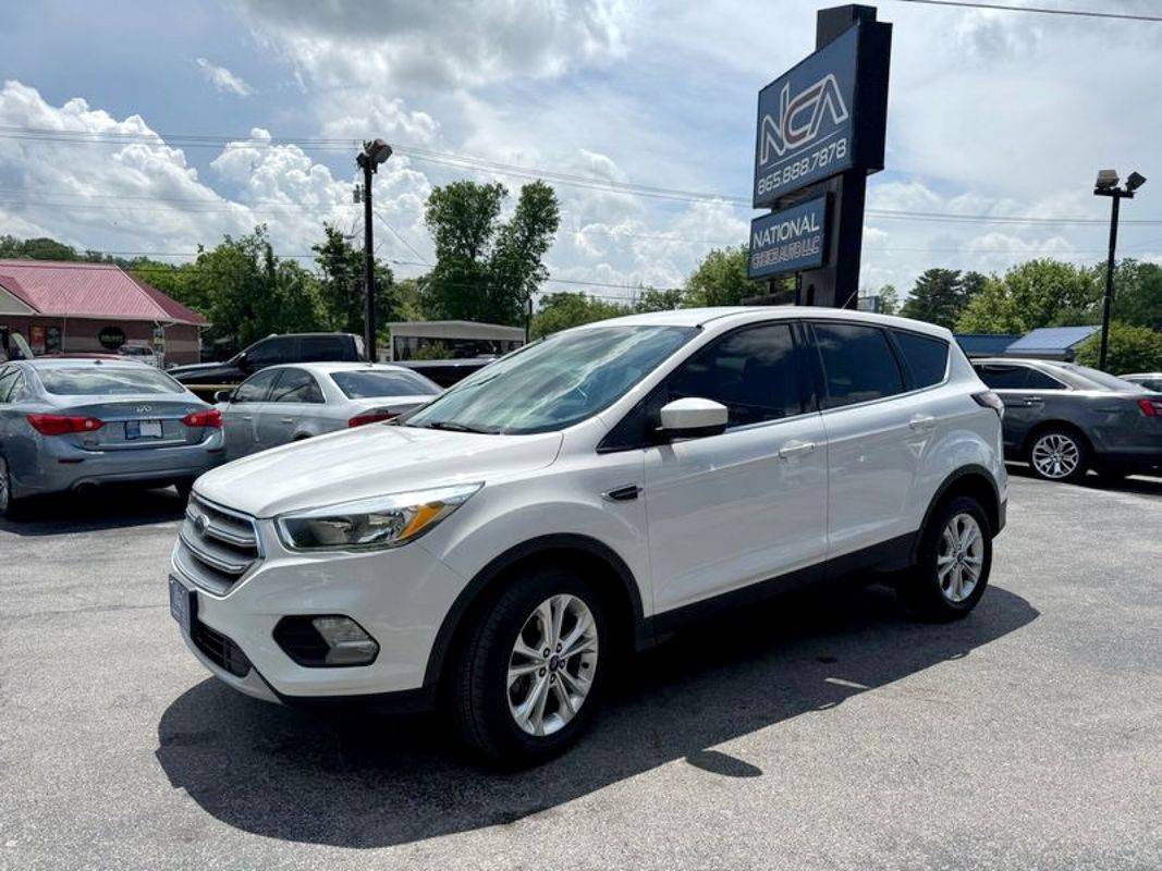 2017 Ford Escape SE — SUV — 57,000 mi — Knoxville, TN