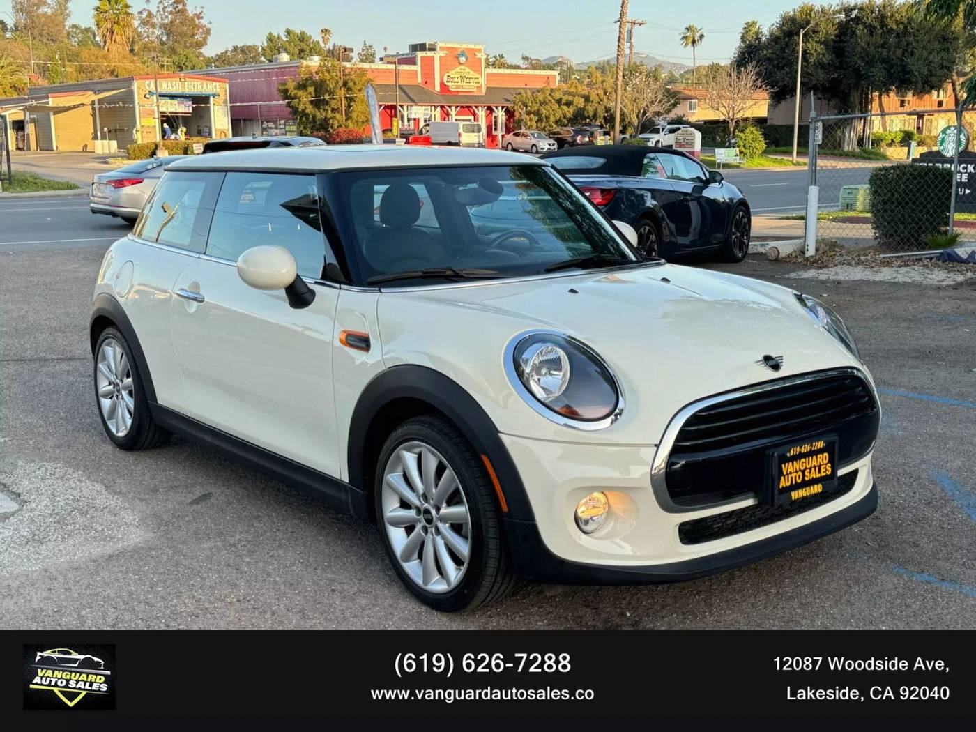 2019 MINI Hardtop Cooper — Hatchback — 39,023 mi — Lakeside, CA
