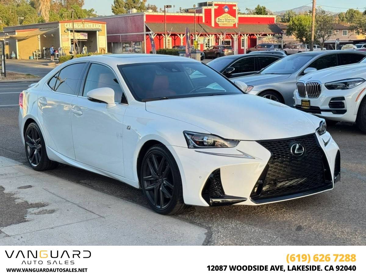 2018 Lexus IS IS 300