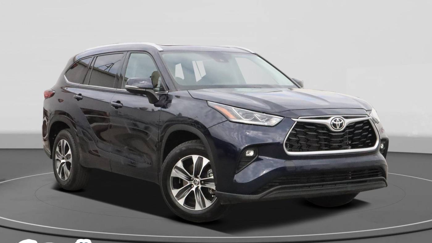 2022 Toyota Highlander XLE — SUV — 54,669 mi — Long Beach, CA