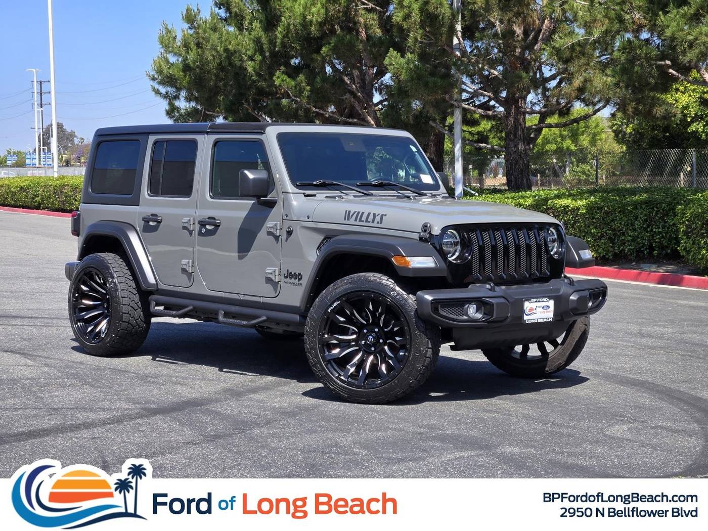 2022 Jeep Wrangler Willys — SUV — 25,037 mi — Long Beach, CA