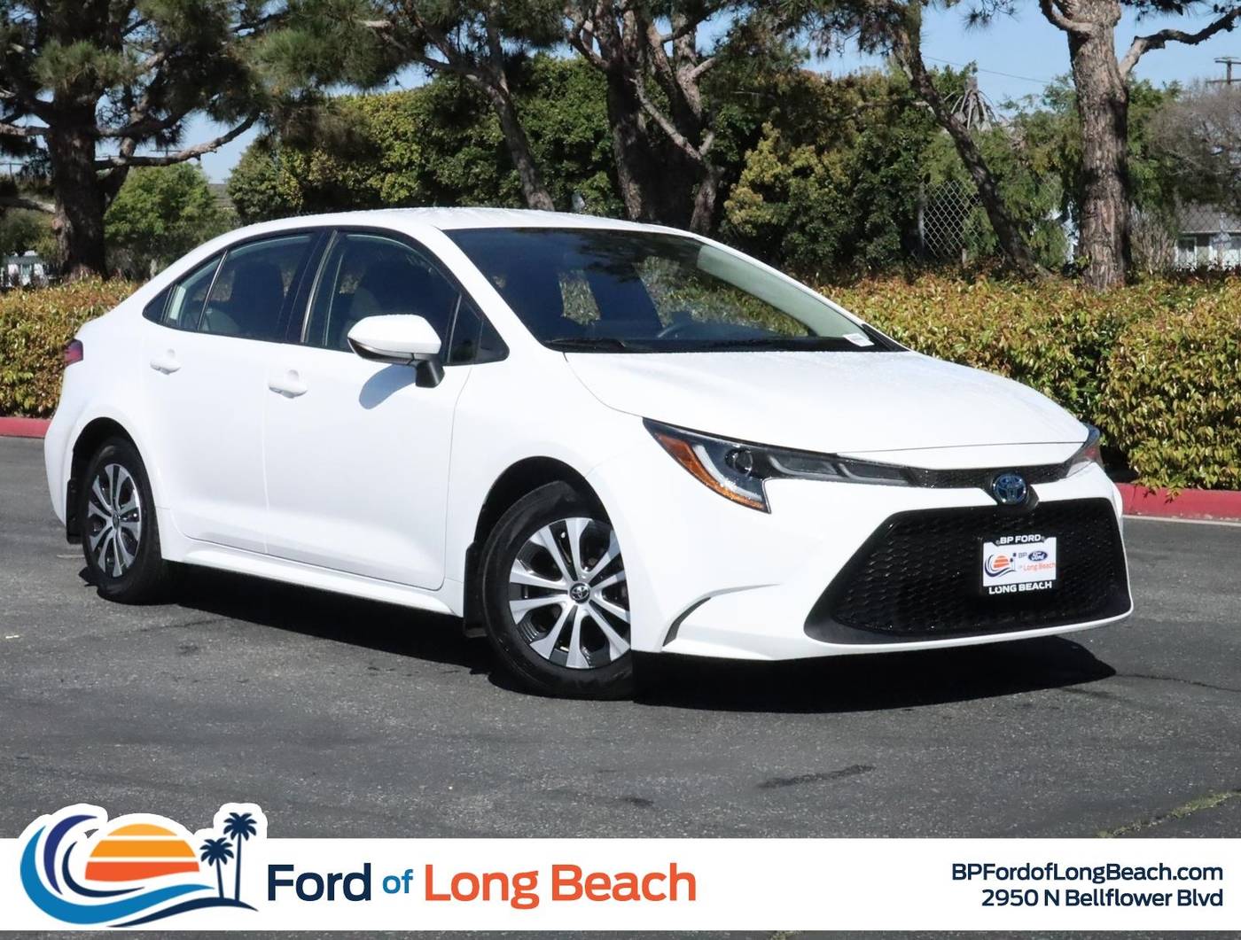 2022 Toyota Corolla Hybrid LE — Sedan — 13,604 mi — Long Beach, CA