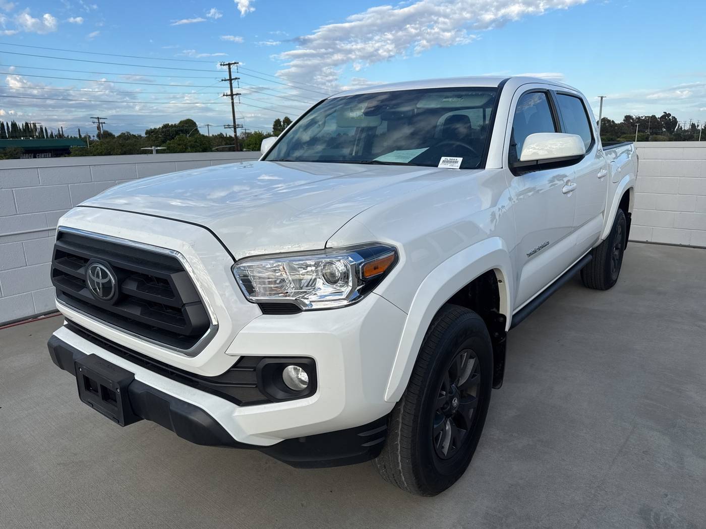 2023 Toyota Tacoma SR5 — Pickup Truck — 24,873 mi — Long Beach, CA