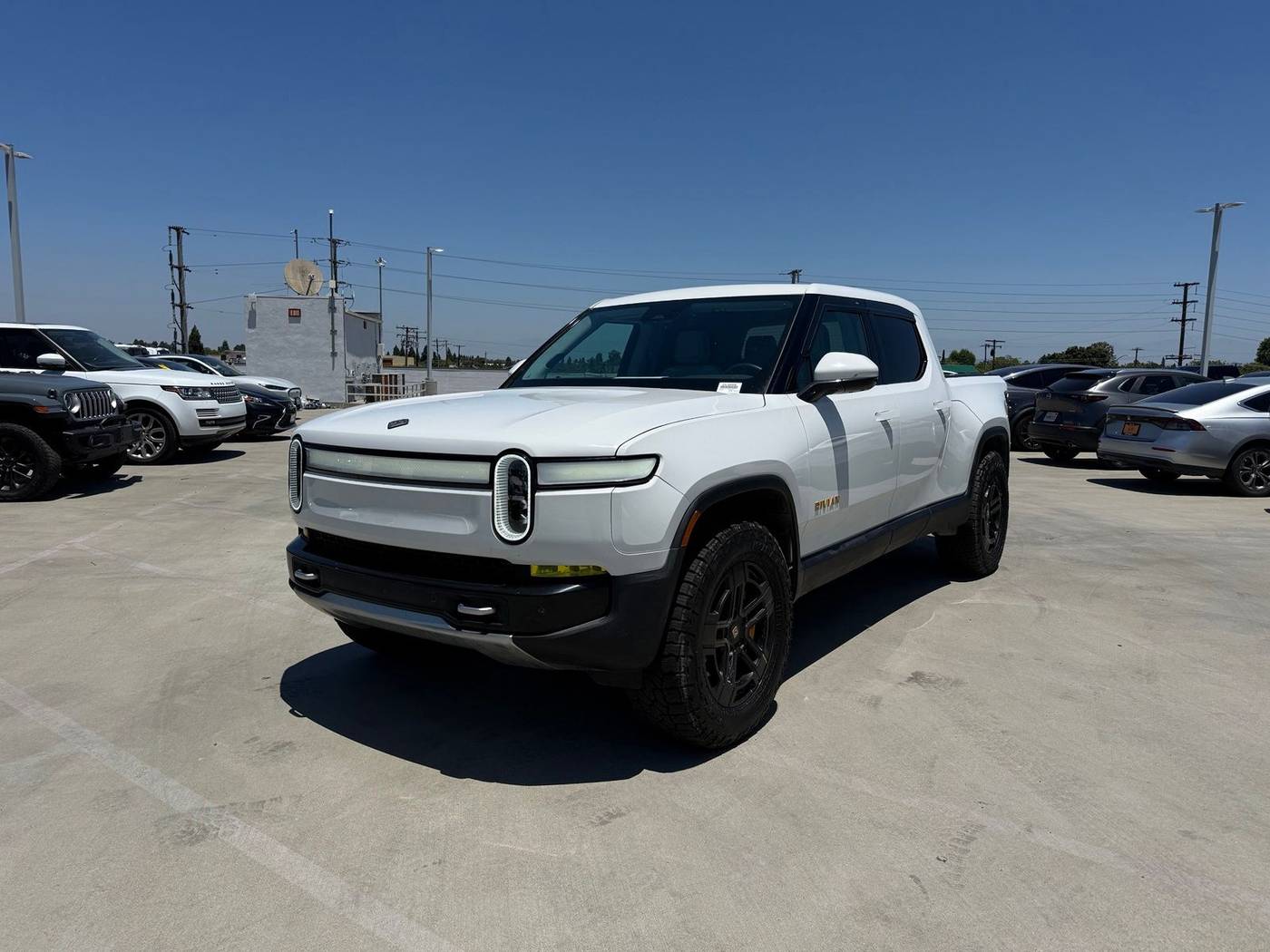 2022 Rivian R1T Adventure Package