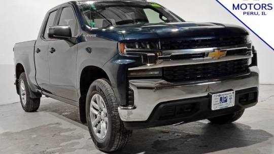 2020 Chevrolet Silverado 1500 LT — Pickup Truck — 46,522 mi — Peru, IL